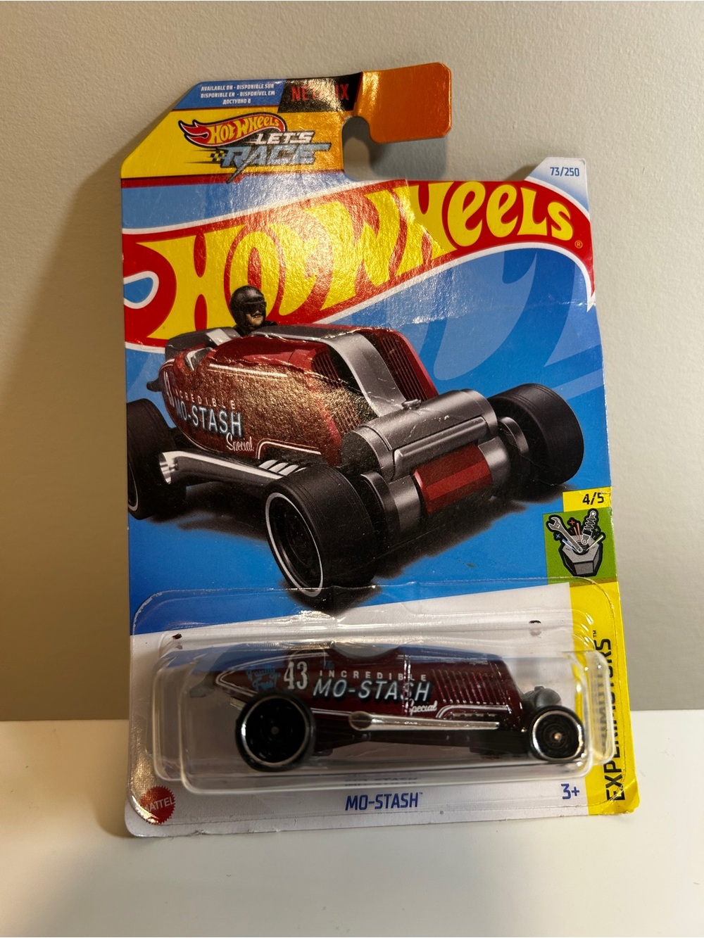NEW Hot Wheels Mo-Stash Netflix Lets Race C Case 4/5 Experimotors 73/250